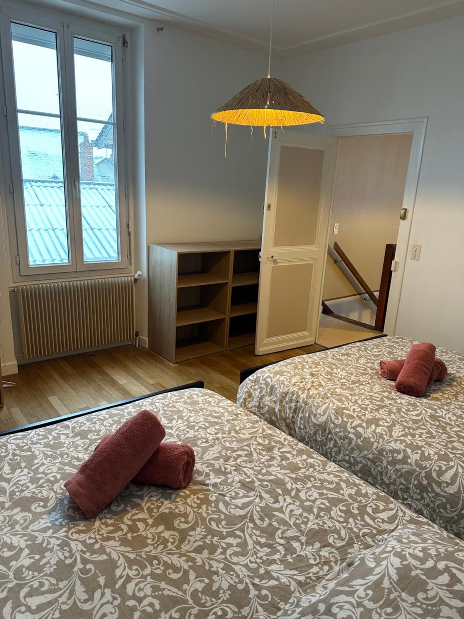 Maison Nombreux Couchages, 13 Lits, 3 Sdb, Exterieur Бурж Екстериор снимка